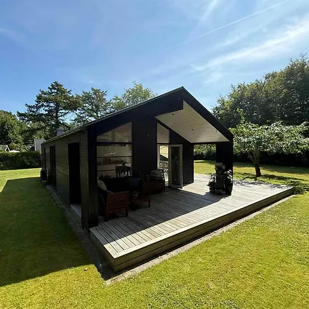Moderne Og Stilrent På Nordkysten Feriehus