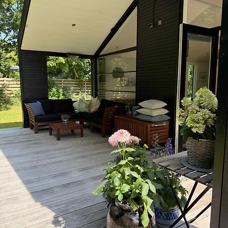 Feriehus Modern And Stylish Summer Vejby