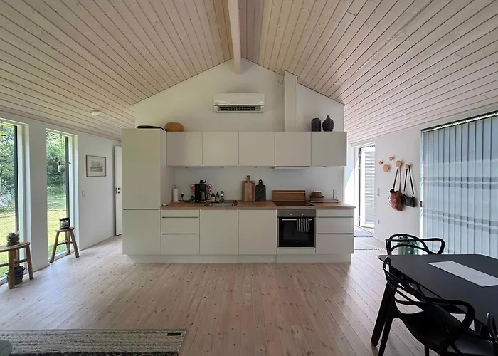 Дом отдыха Modern And Stylish Summer Vejby